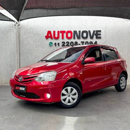 TOYOTA ETIOS 1.3 XS 16V FLEX 4P MANUAL TOYOTA ETIOS 1.3 XS 16V FLEX 4P MANUAL